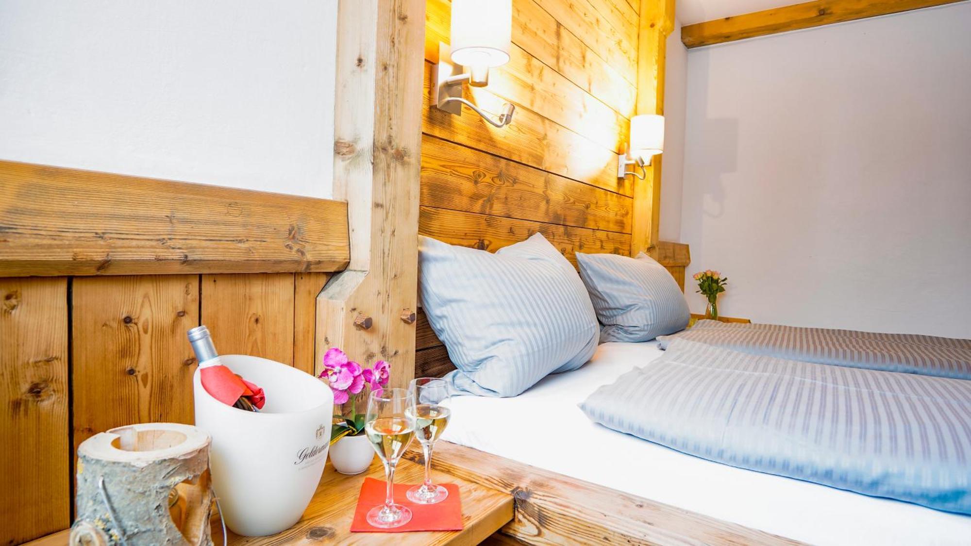 Landgasthof Zum Papyrer - Erholung Im Urlaubsgebiet Lenggries Room photo